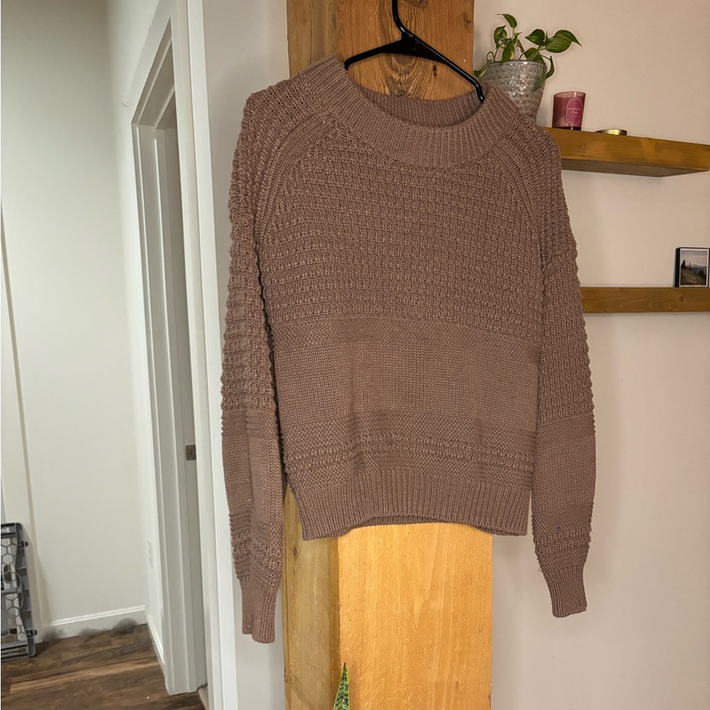 Beautiful textured warm women’s sweater from Target!